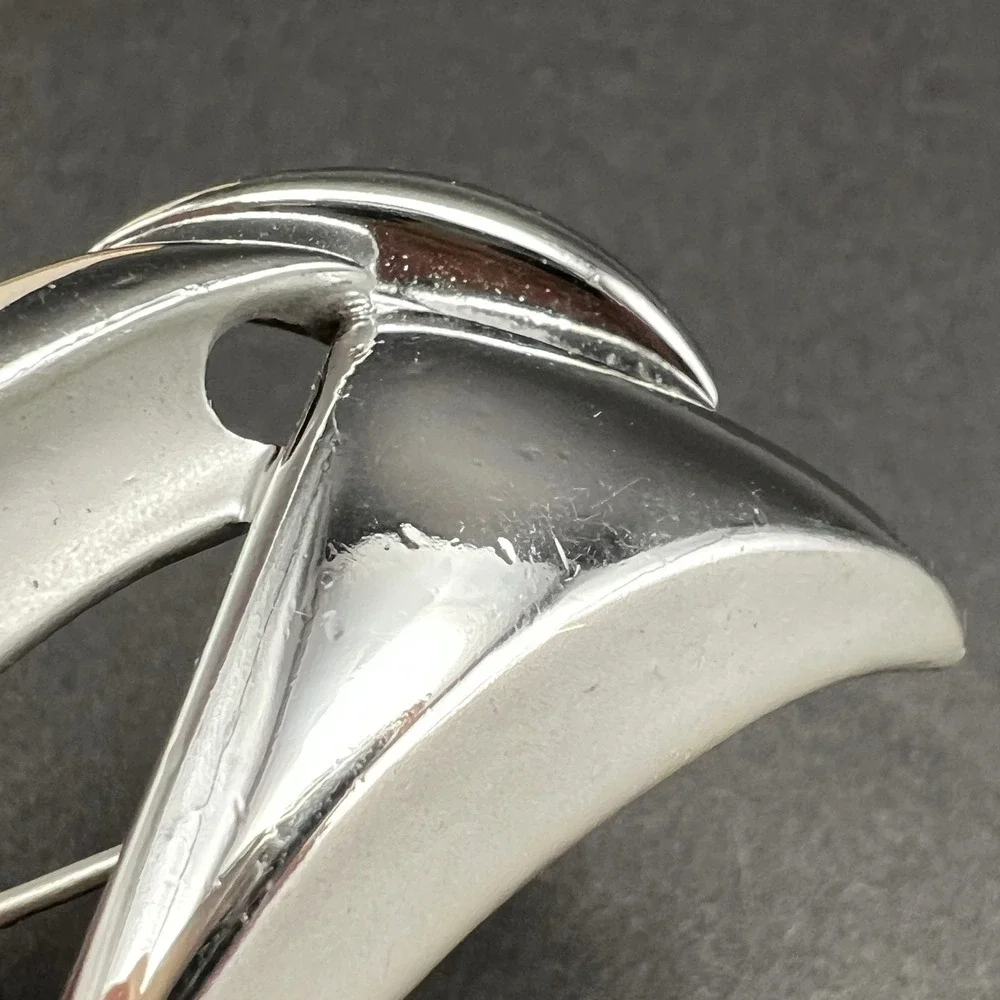 Vintage‎ Brooch Sailboat Silver Tone Nautical Sailing Signed Danecraft